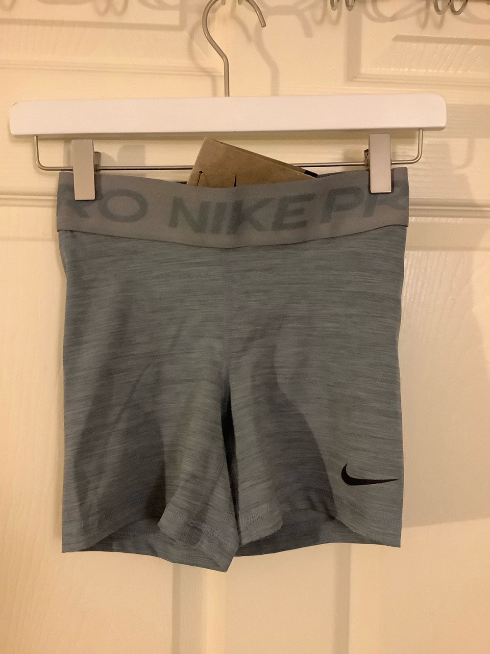 Nike Women's Training Pro 365 5” Shorts NWT